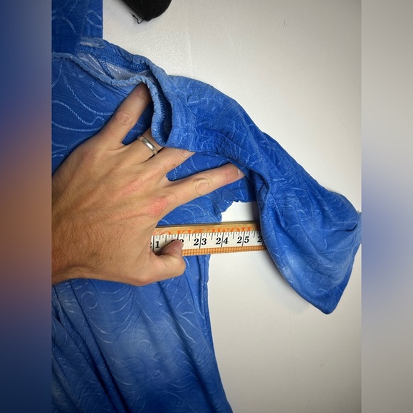 New Directions Blue Women's Top Size XL key Hole 3/4 shoulder sleeve Stretch - Picture 4 of 10